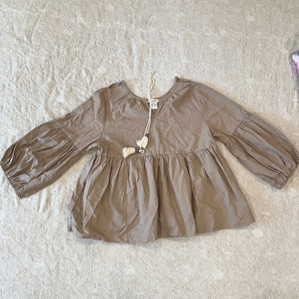 3/$15  A Shappe Peasant Top with‎ Tassels